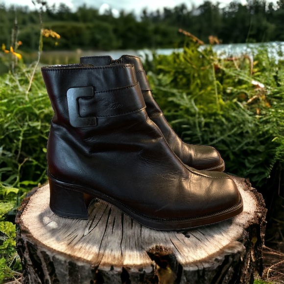 Polar Star women’s black leather boots shoes medium heels size : 8 - Picture 1 of 12